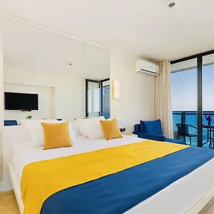 Orbi Sea View Апарт-отель